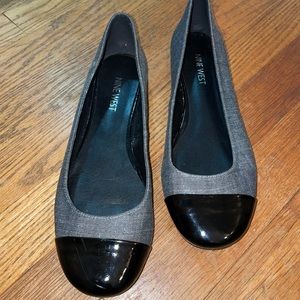 Nine West black flats (like new)